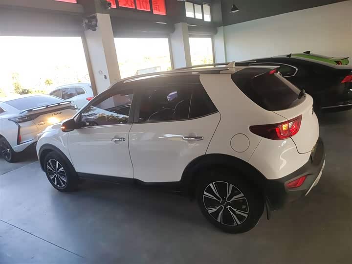 Фото 5 - Kia KX1