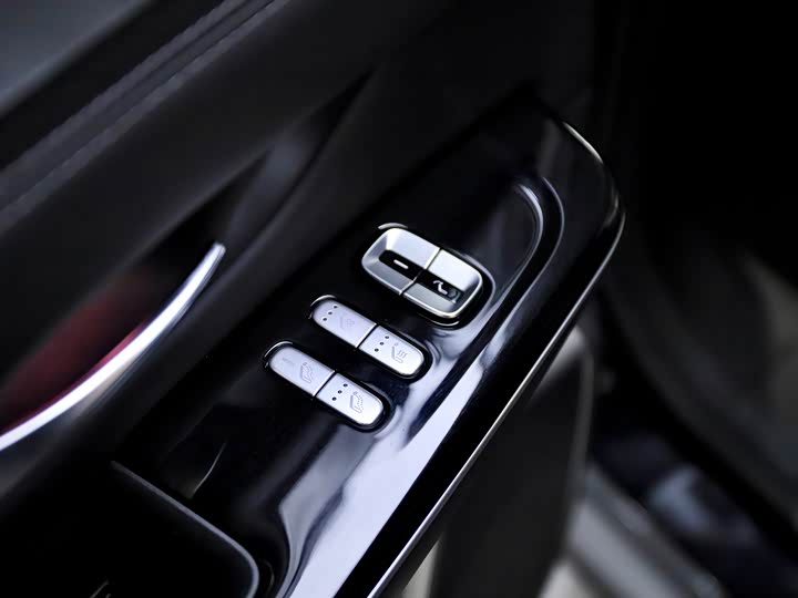 Фото 20 - XPeng G9