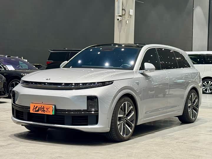 Фото 1 - LiXiang L7