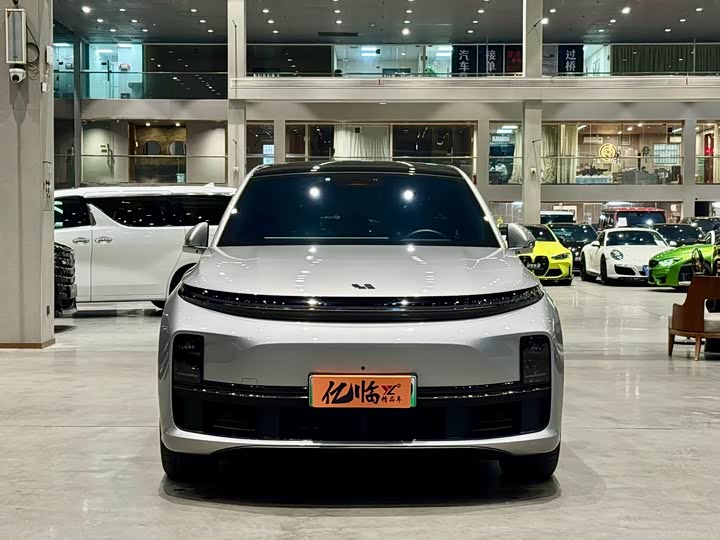 Фото 2 - LiXiang L7