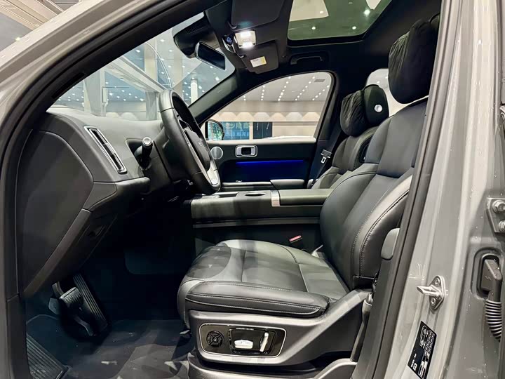 Фото 4 - LiXiang L7