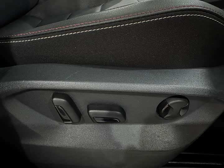 Фото 20 - Volkswagen Tayron