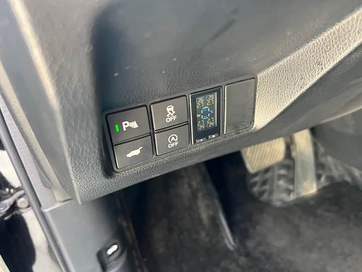 Фото 13 - Honda Avancier