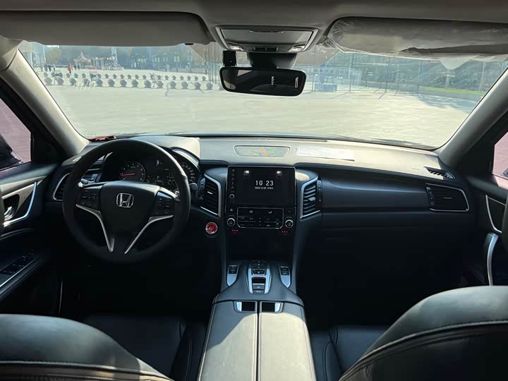 Фото 20 - Honda Avancier