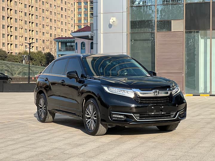 Фото 3 - Honda Avancier