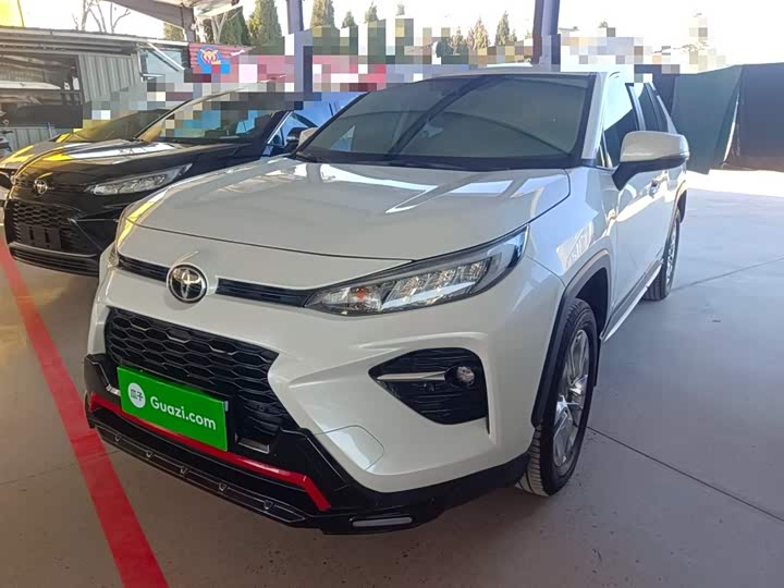 Фото 2 - Toyota Wildlander