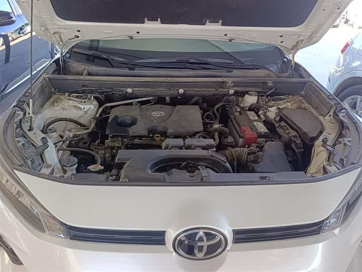 Фото 20 - Toyota Wildlander