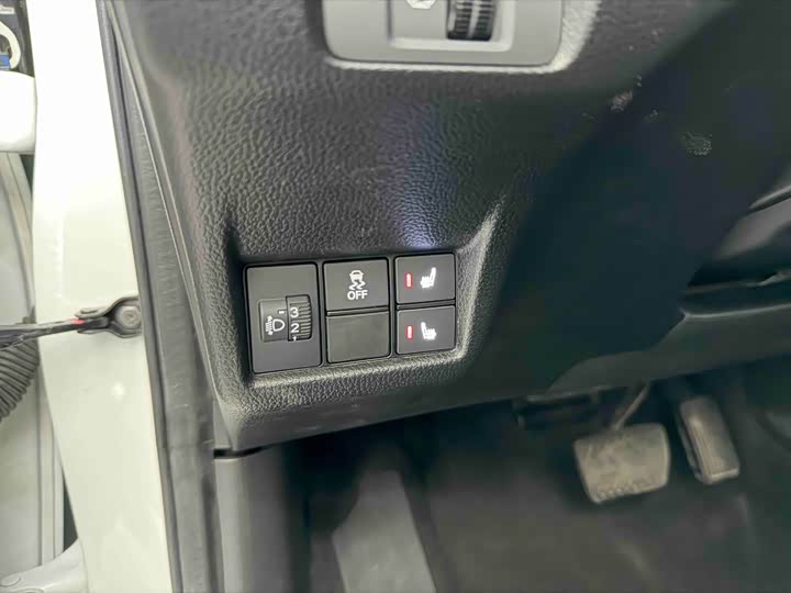 Фото 10 - Honda Civic