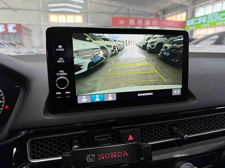 Фото 12 - Honda Civic