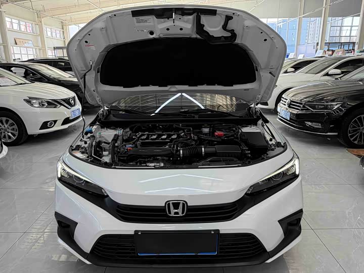 Фото 19 - Honda Civic