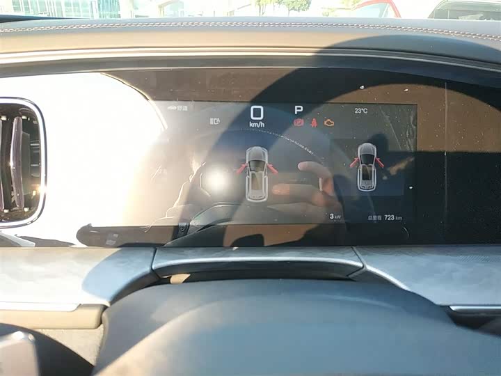 Фото 12 - BYD Sea Lion 07 DM-i Hybrid