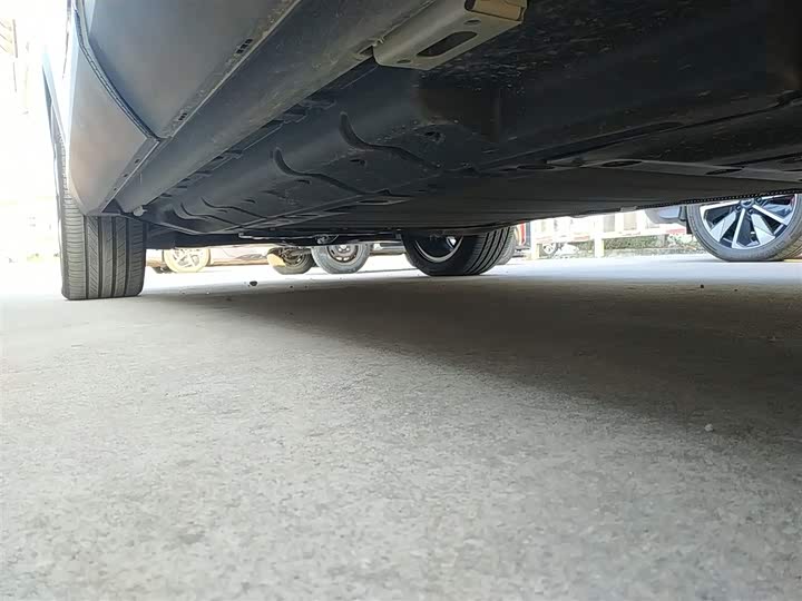 Фото 22 - BYD Sea Lion 07 DM-i Hybrid