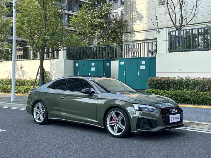 Фото 3 - Audi A5