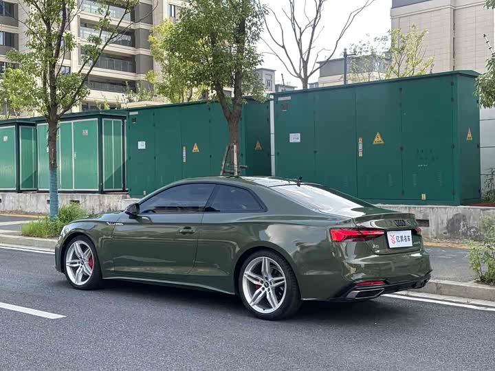 Фото 6 - Audi A5