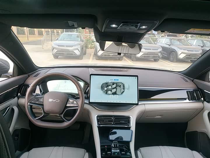 Фото 10 - BYD Song Plus Hybrid/EV