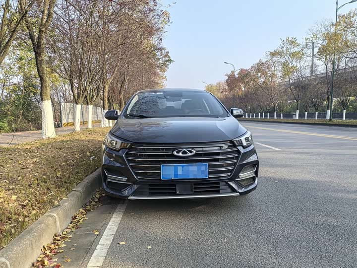 Фото 2 - Chery Omoda S5 (Arrizo 5 Plus)