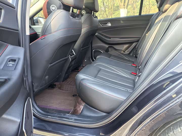 Фото 5 - Chery Omoda S5 (Arrizo 5 Plus)