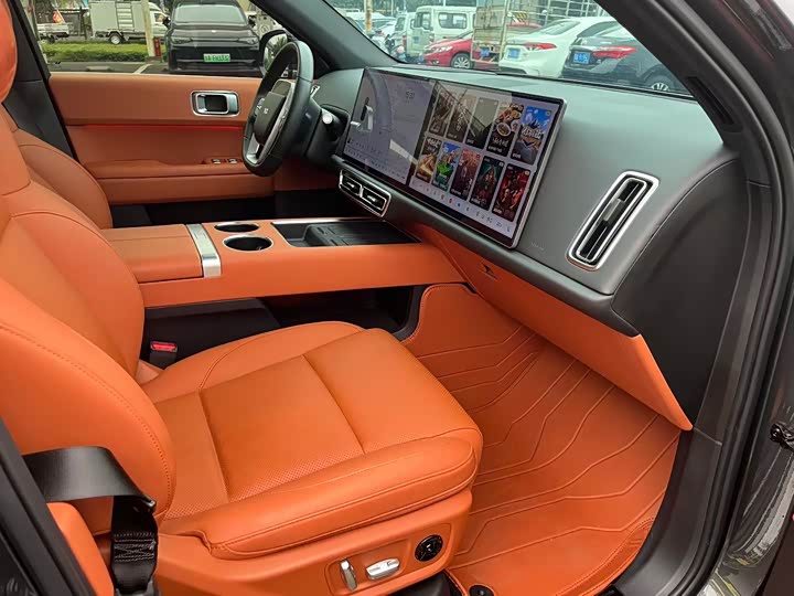 Фото 7 - LiXiang L6