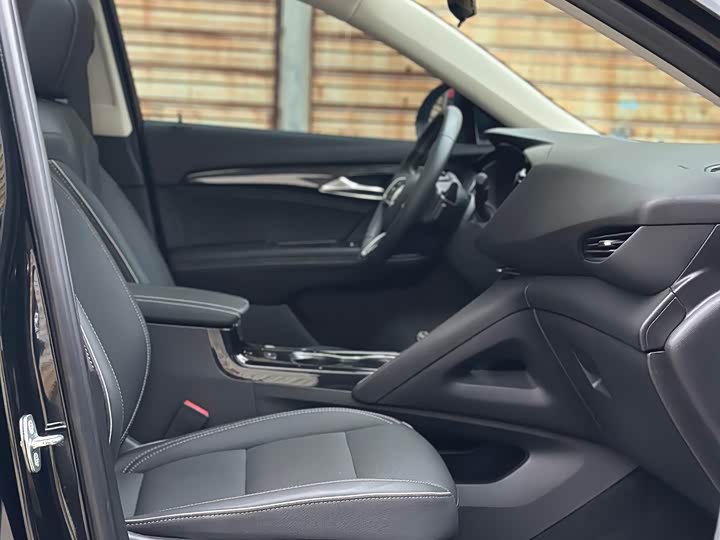 Фото 11 - Buick Envision Plus