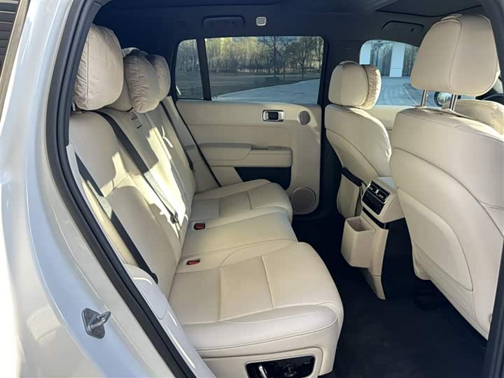 Фото 14 - LiXiang L7