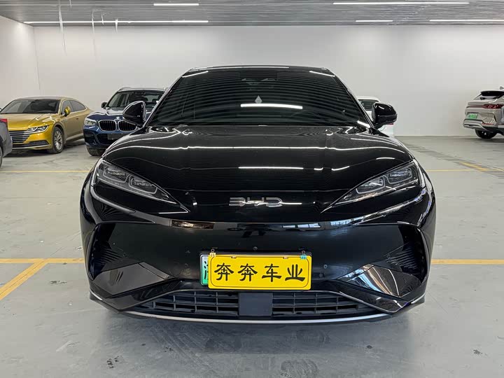 Фото 2 - BYD Sea Lion 07 EV