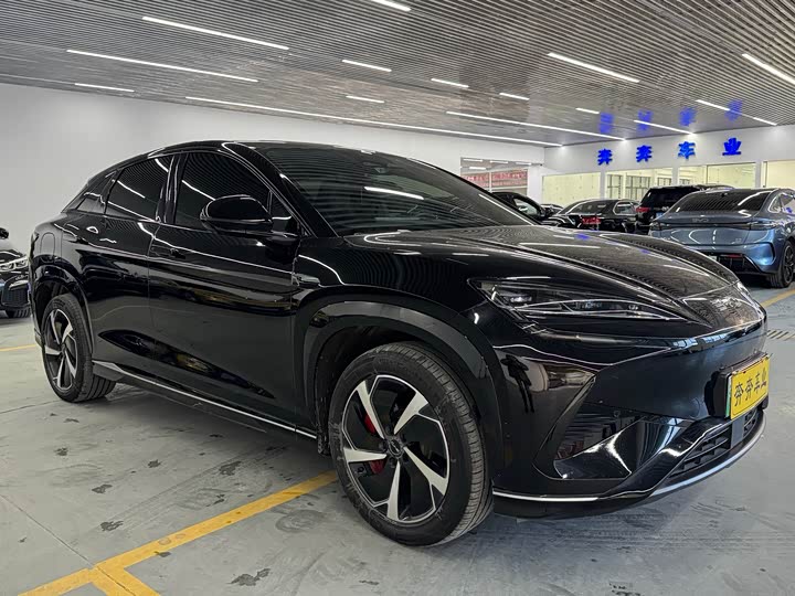 Фото 3 - BYD Sea Lion 07 EV