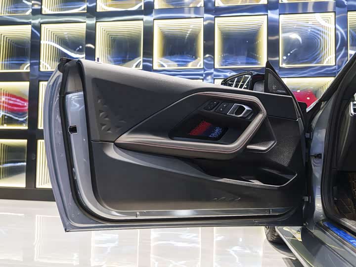 Фото 12 - BMW M2