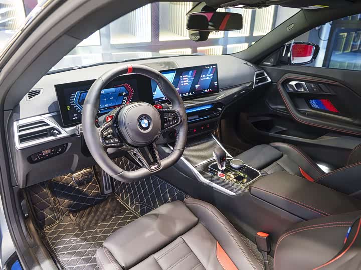 Фото 13 - BMW M2