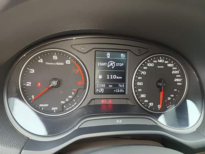 Фото 12 - Audi Q2L