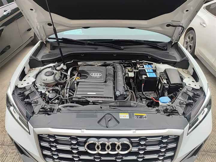 Фото 20 - Audi Q2L