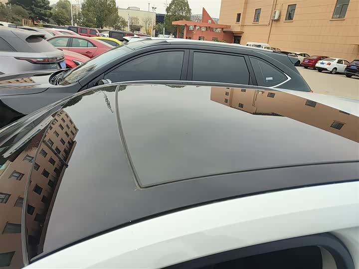 Фото 27 - Audi Q2L