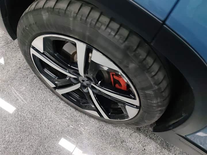 Фото 25 - Nio ES7