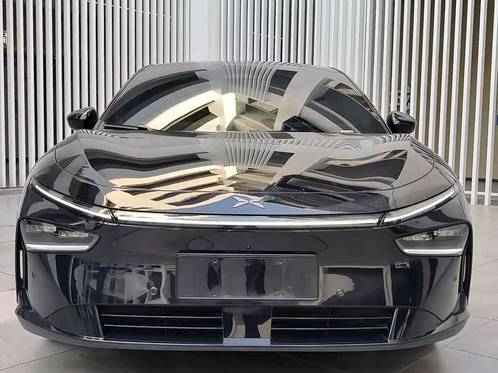 Фото 2 - XPeng F57