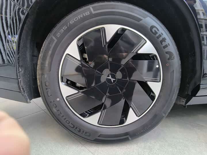 Фото 7 - XPeng F57