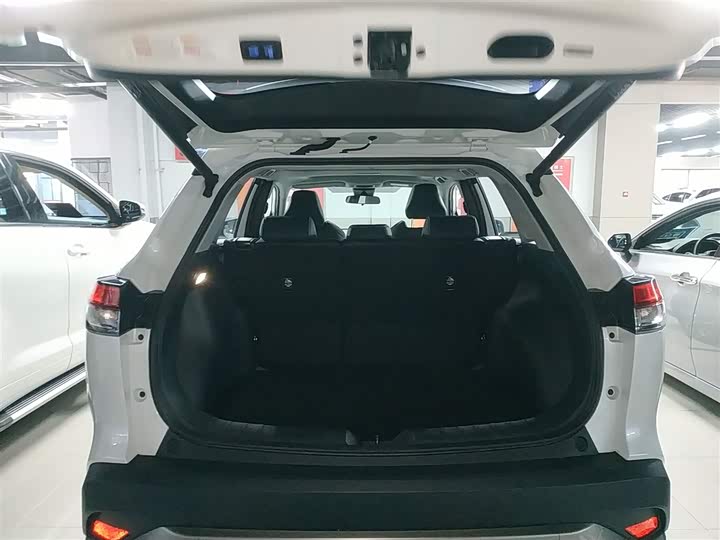 Фото 19 - Toyota Frontlander