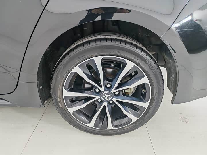 Фото 17 - Toyota Levin