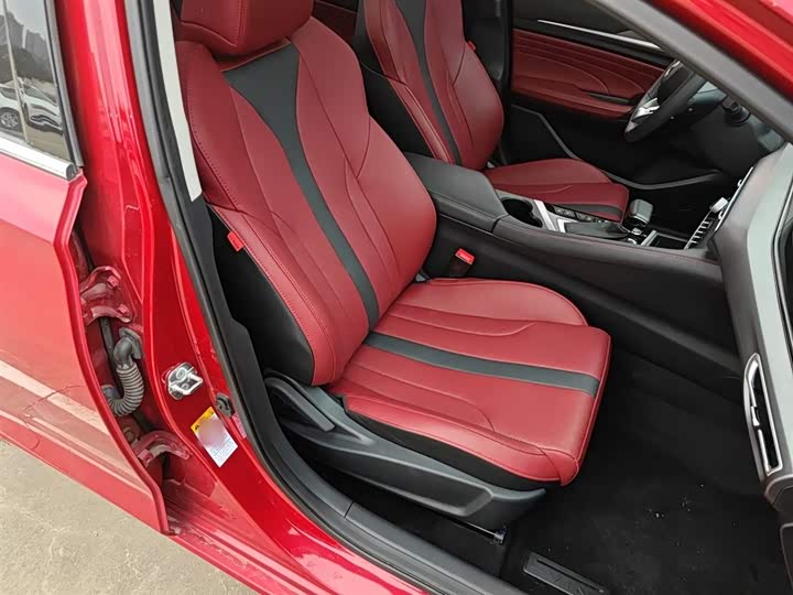 Фото 25 - Changan Eado Plus