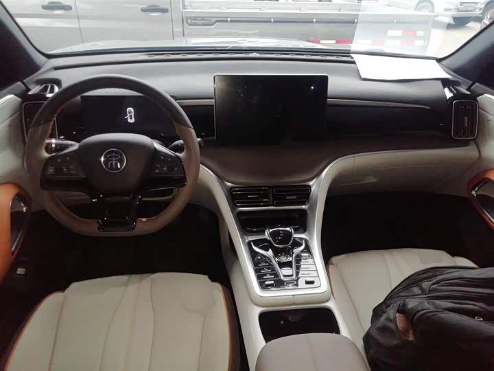 Фото 10 - BYD Song Pro Hybrid