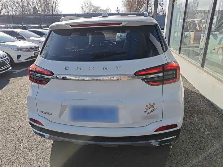 Фото 6 - Chery Tiggo 5x