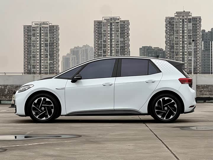 Фото 2 - Volkswagen ID.3