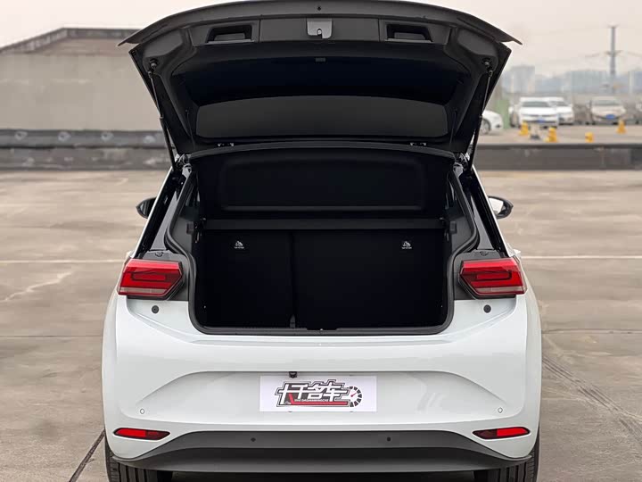 Фото 24 - Volkswagen ID.3