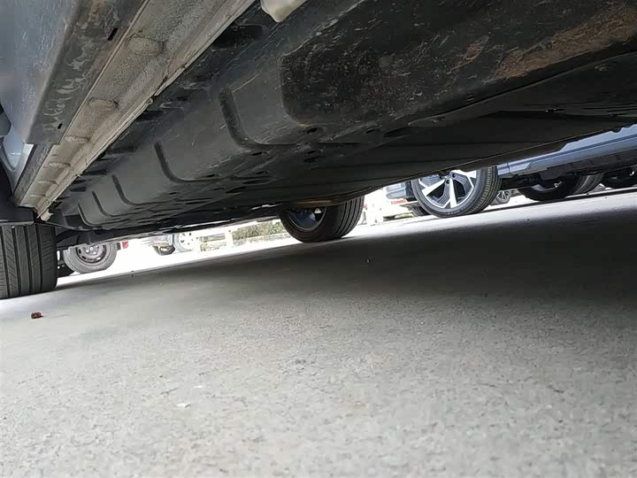 Фото 22 - BYD Song Plus Hybrid/EV