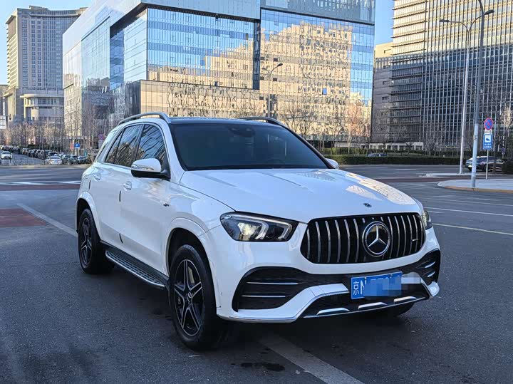 Фото 3 - Mercedes-Benz GLE-Class AMG