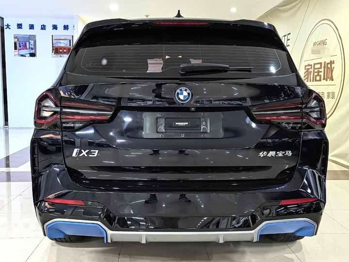 Фото 3 - BMW iX3