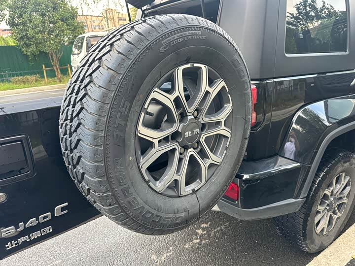 Фото 15 - BAIC Beijing BJ40