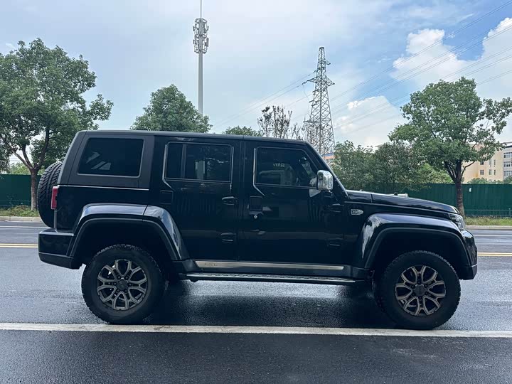 Фото 4 - BAIC Beijing BJ40