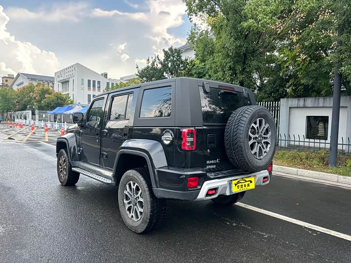 Фото 7 - BAIC Beijing BJ40
