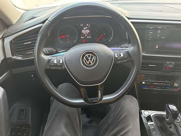 Фото 7 - Volkswagen Tayron