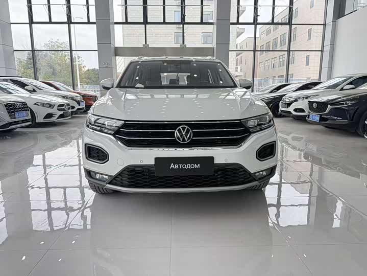 Фото 2 - Volkswagen T-Roc