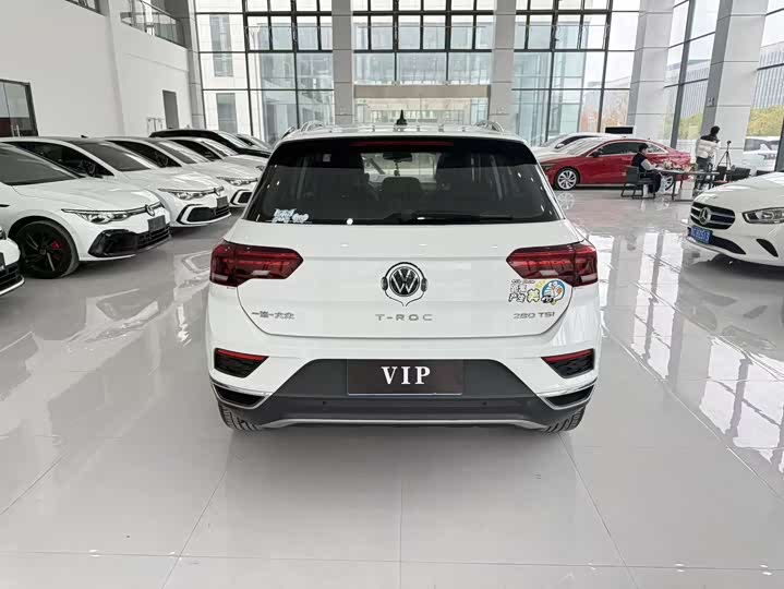 Фото 5 - Volkswagen T-Roc